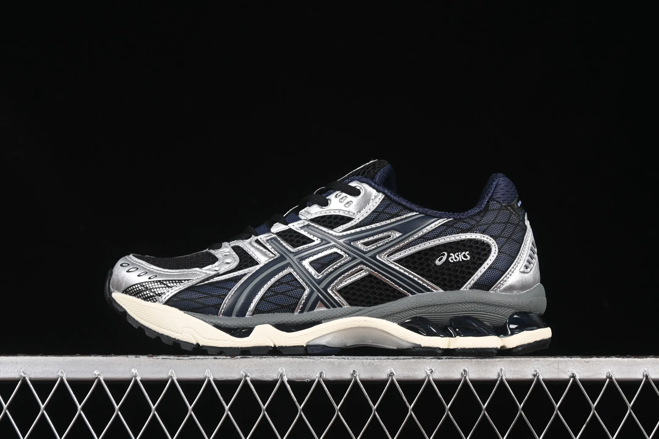 All categories Asics ASICS series Asics Gel-Nimbus 10.1 1203A543-003